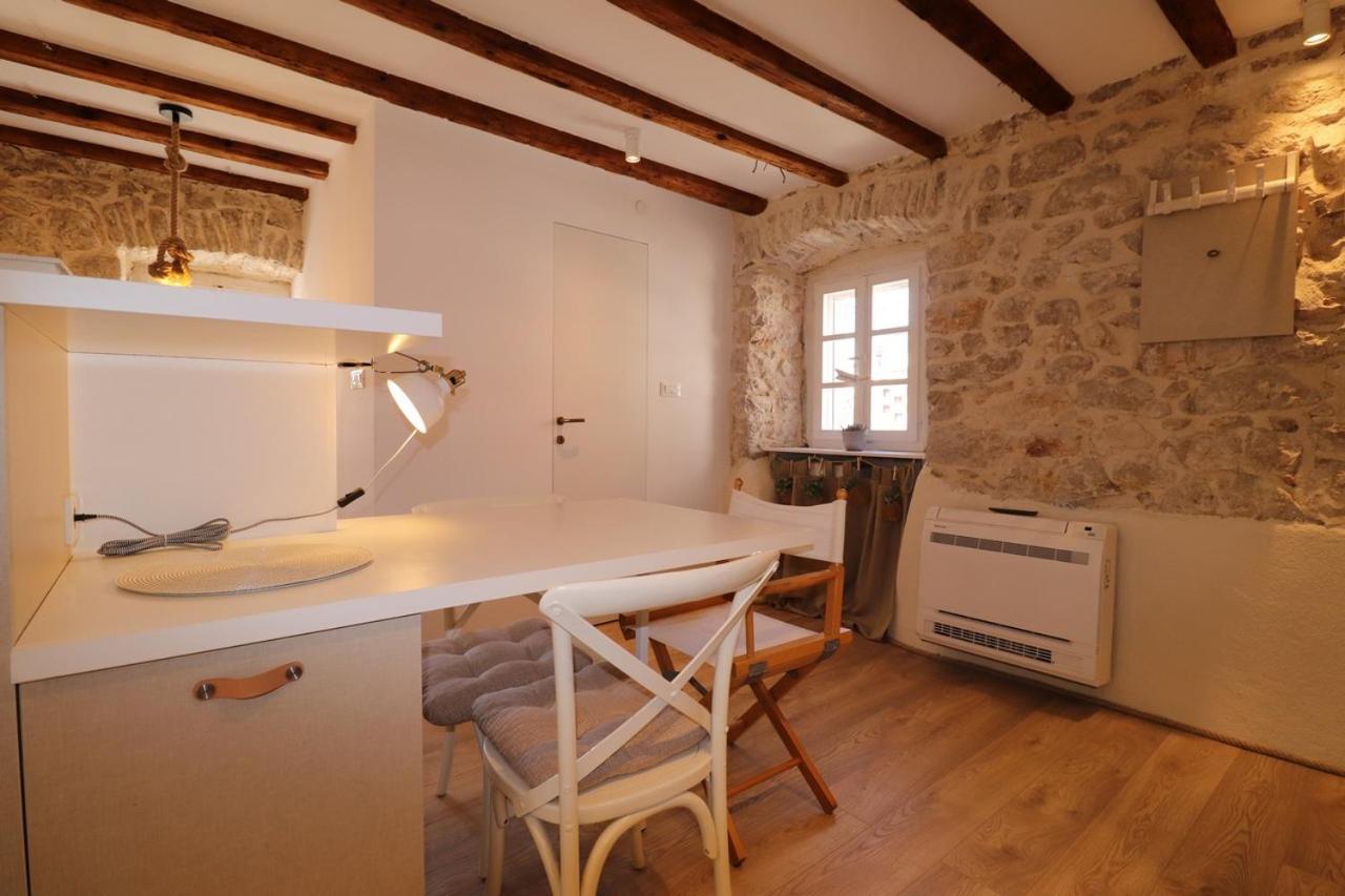 Old Sibenik Cozy Design Apartment المظهر الخارجي الصورة